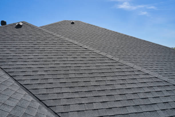 Best Emergency Roof Repair  in Iron River, MI